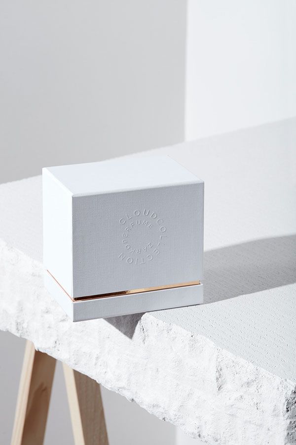 Rigid gold foil boxes