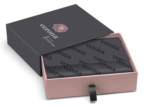 Luxury Apparel Boxes